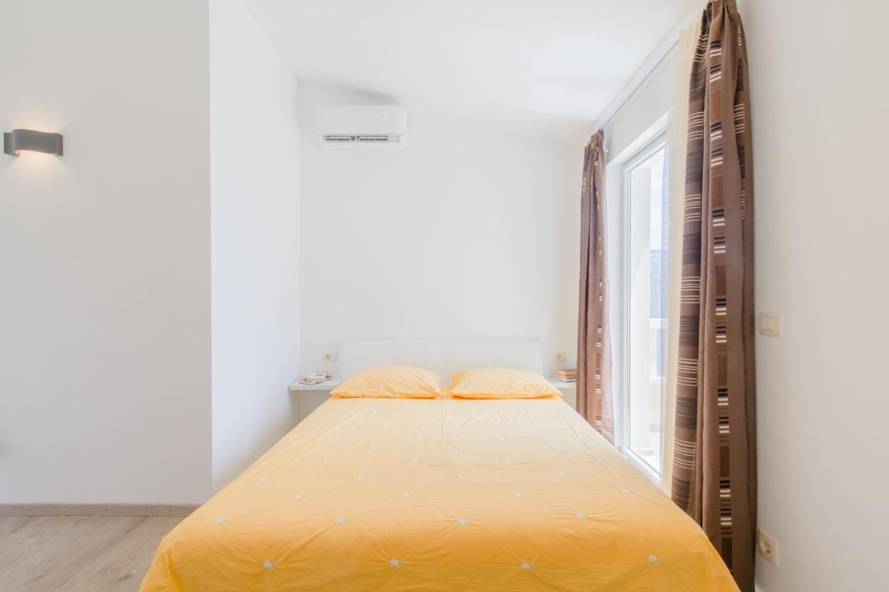 Apartments Kadenca Omiš Exterior foto